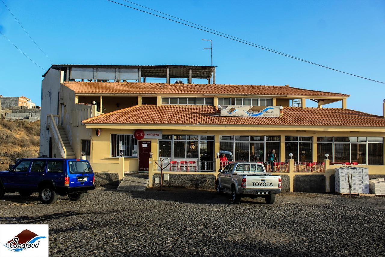 Hotel Ocean View & Restaurante Seafood Sao Filipe Exterior photo